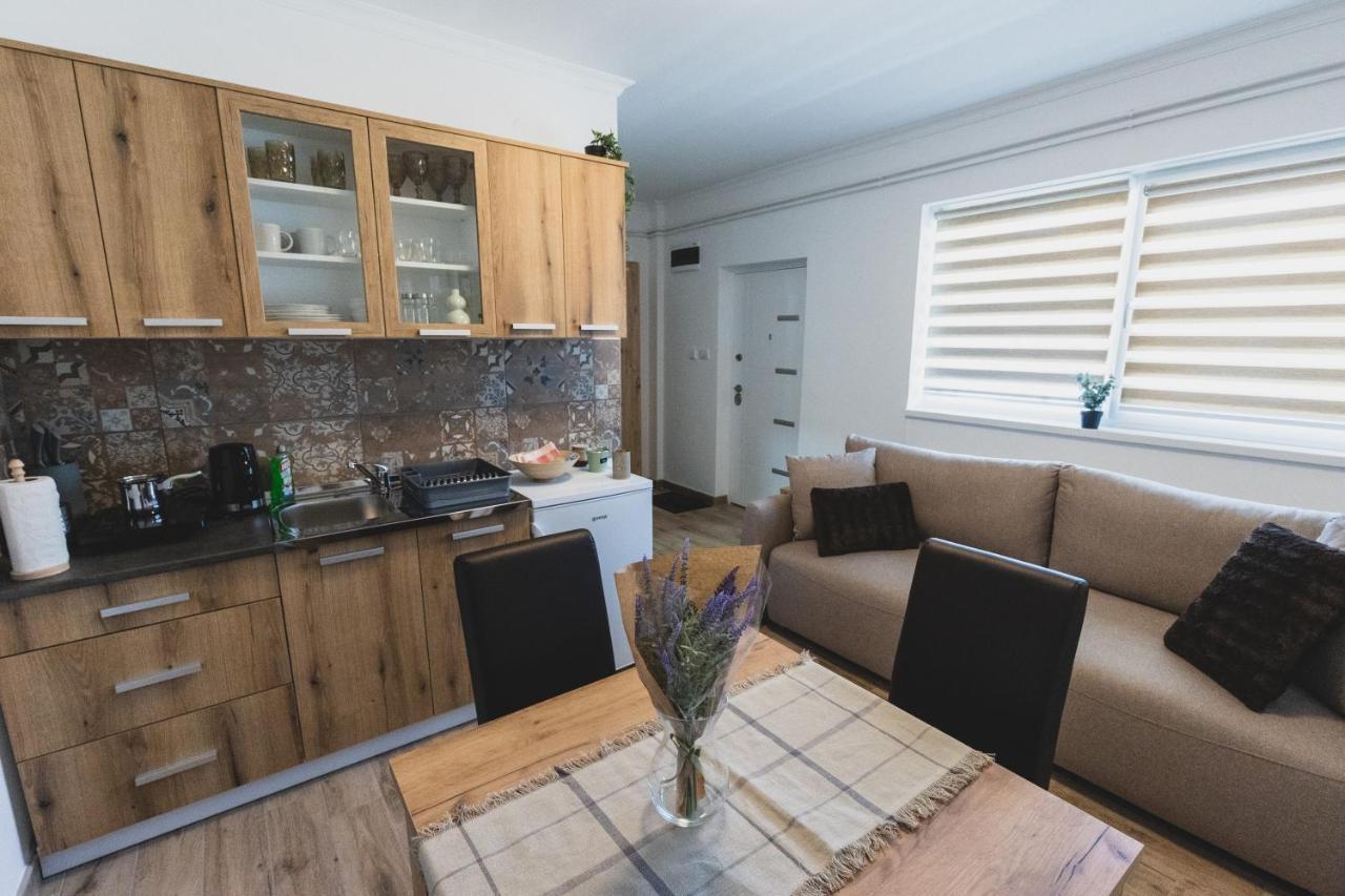 Alfa Apartmani Subotica Buitenkant foto