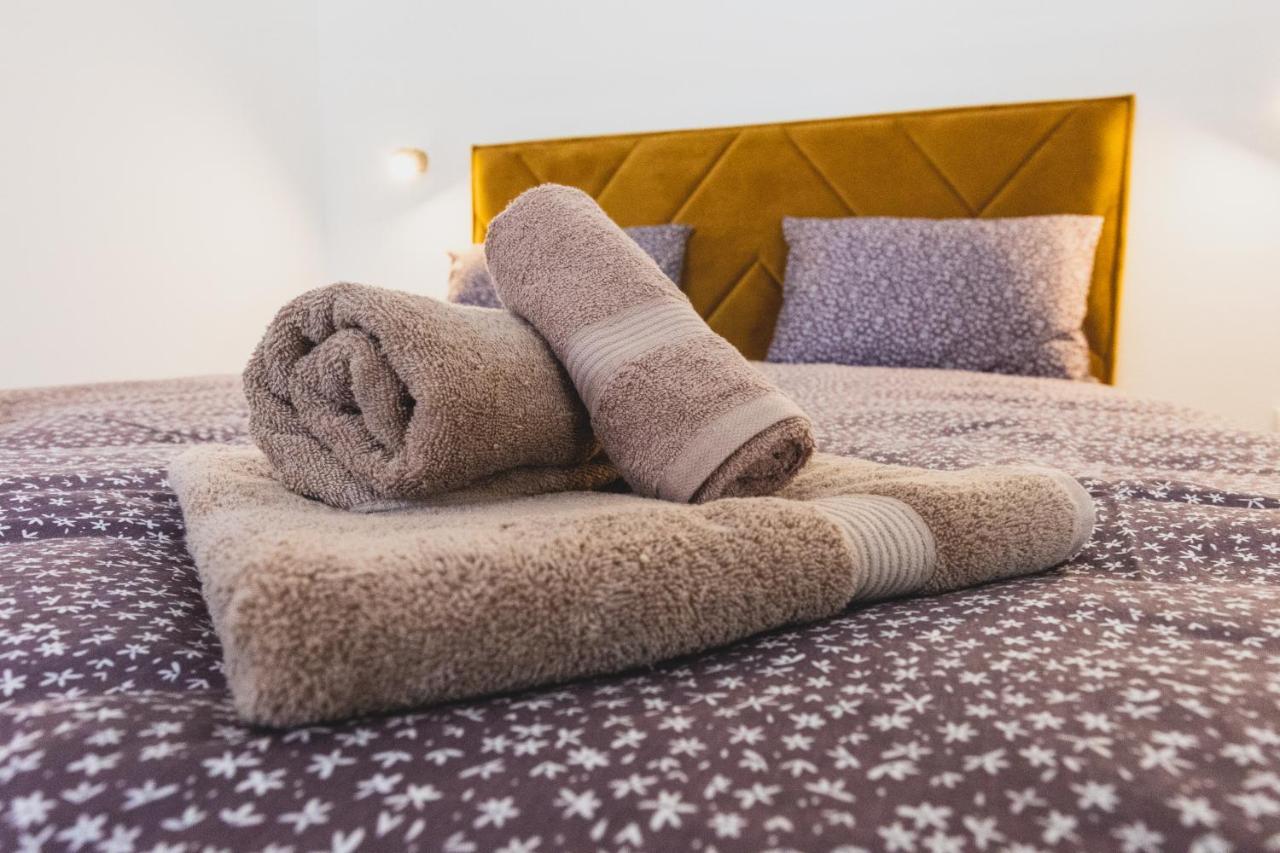 Alfa Apartmani Subotica Buitenkant foto