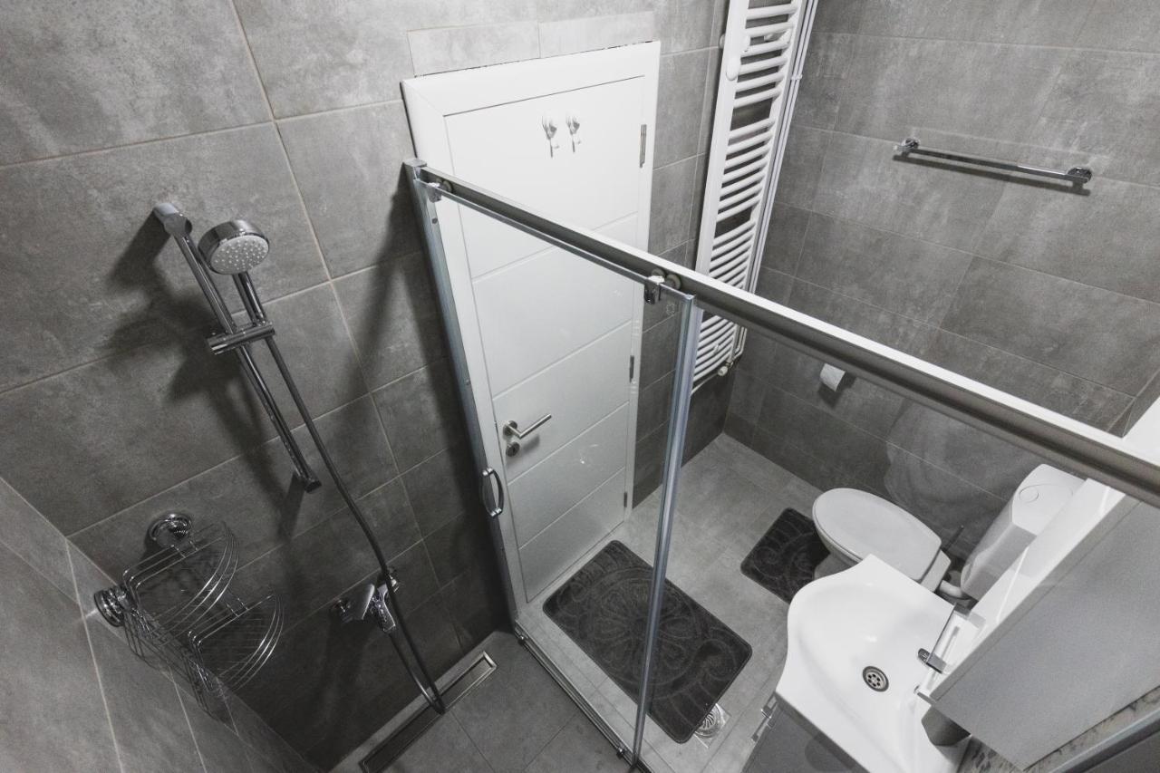 Alfa Apartmani Subotica Buitenkant foto