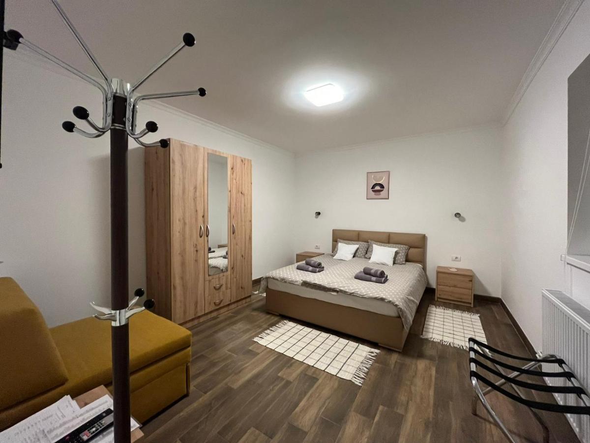 Alfa Apartmani Subotica Buitenkant foto