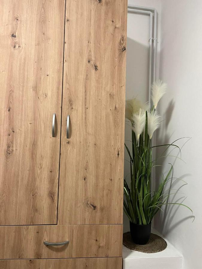 Alfa Apartmani Subotica Buitenkant foto